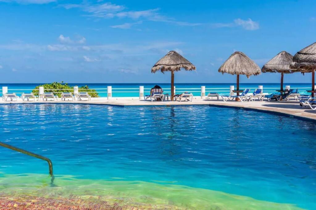 Villas Marlin By Andiani Travel كانكون المظهر الخارجي الصورة